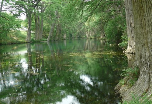 Sabinal river texas hill country. Photo by Rick Taylor. Copyright Borderland Tours. All rights reserved.